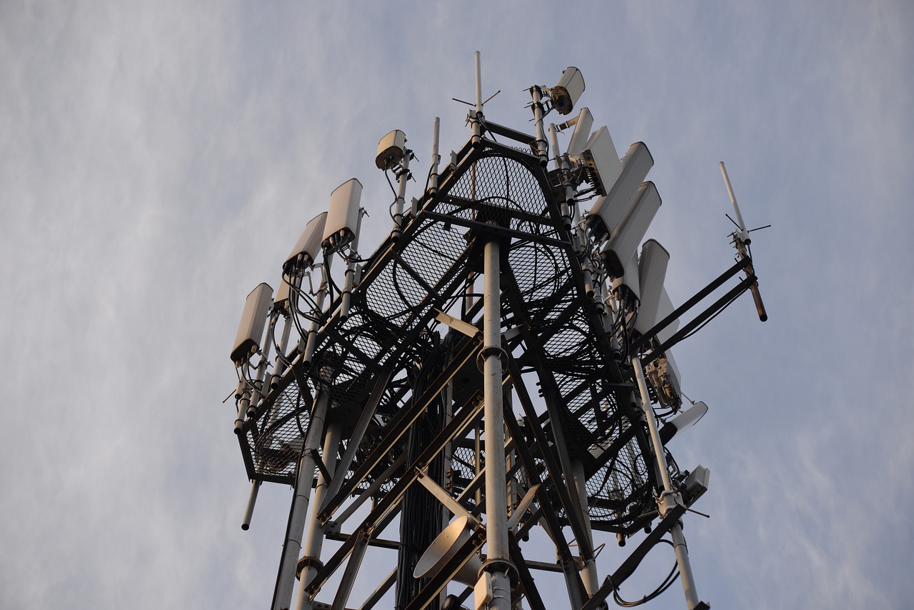 telecommunications tower, transmitters, 4g tower-7632805.jpg